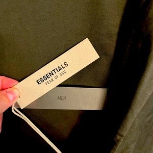 Essentials Fear of God T-shirt new with tags
